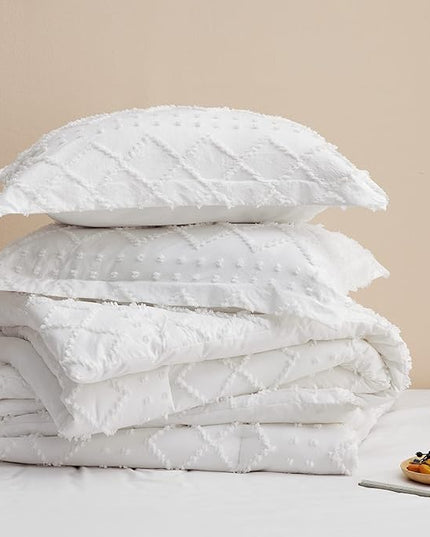 Bedsure California King Comforter Set - White Comforter, Boho Tufted Shabby Chic Bedding Comforter Set, 3 Pieces Farmhouse Bed Set for All Seasons, Fluffy Soft Bedding Set with 2 Pillow Shams - LeafyLoom