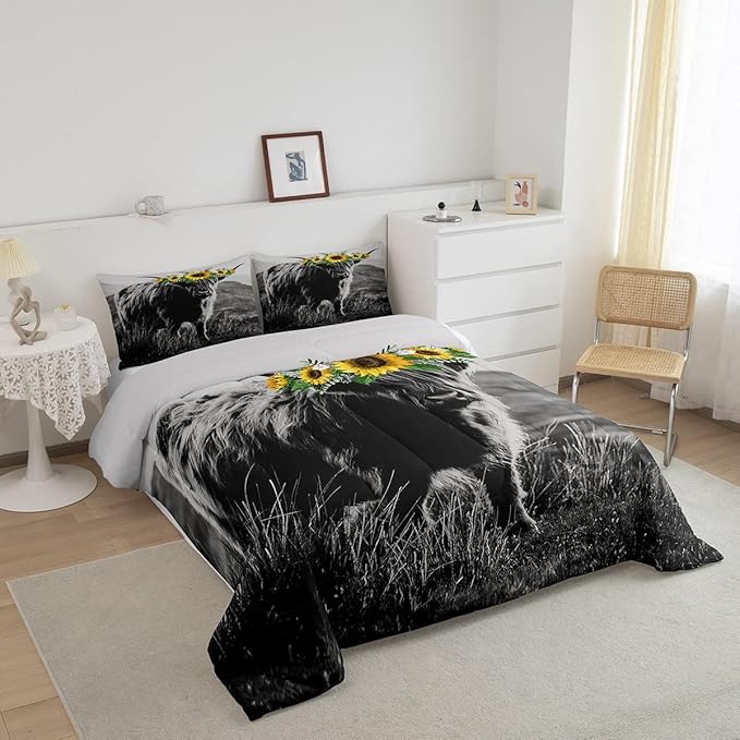 Highland Cow Comforter Set Queen Size for Adult Women Sunflower Cow Print Down Comforter Farmhouse Wild Animal Cows with Gray Fur Quilted Duvet Decor 3 Pcs Bedding ,1 Duvet Cover + 2 Pillowcases - LeafyLoom