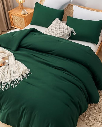 Comforter Set California King Size Dark Green 3 Pieces Boho Bed Comforter Sets Emerald Cal King Oversized Soft Lightweight Bedding Set for All Season (1 Comforter, 2 Pillowcases) - LeafyLoom