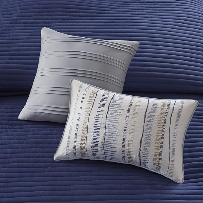Madison Park Marina Comforter Quilt Combo Set - Modern Luxury Design, All Season Down Alternative Bedding, Matching Shams, Decorative Pillows, Full/Queen(90"x90"), Seersucker Blue 8 Piece - LeafyLoom