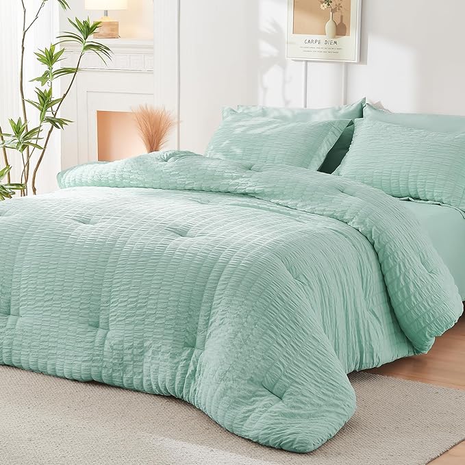 HYMOKEGE Seersucker Comforter Set Full Size 3 Pieces, Lightweight Comforter Sets for Bedding, Bed Set with 1 All Season Soft Down Alternative Comforter and 2 Pillow Shams, Sage Green - LeafyLoom
