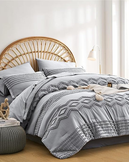 KAKIJUMN Grey 7-Piece Bohemian Geometric Tufted Comforter Set, All Season Microfiber Bedding Set(Queen) - LeafyLoom