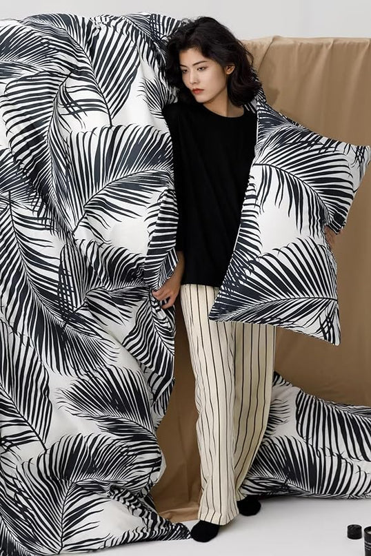 Black Leaves Comforter Cal King Black and White Palm Leaf Printed Comforter Set Modern Boho Black Tropical Botanical Leaves Bed Quilt Women Men Soft Floral Palm Black California King Comforter - LeafyLoom