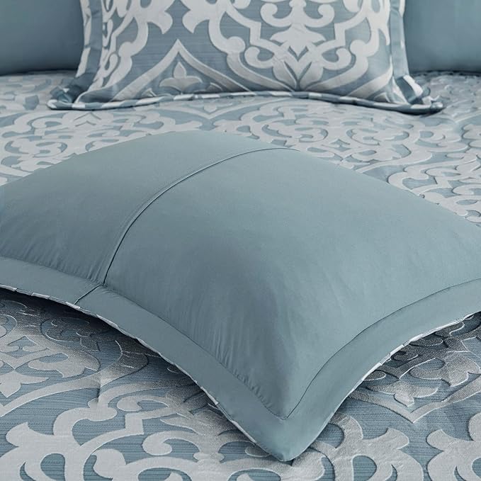 Madison Park Odette Cozy Comforter Set Jacquard Damask Medallion Design - Modern All Season, Down Alternative Bedding, Shams, Decorative Pillows, Queen(90 in x 90 in), Aqua - LeafyLoom