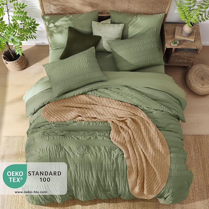 CASAAGUSTO Twin XL comforter Set, 5 Pieces Olive Green Seersucker Bed in a Bag Twin XL Soft All Seasons, Twin XL Bedding Sets with Comforter, Flat Sheet, Fitted Sheet, 1 Pillow Sham, 1 Pillowcase - LeafyLoom