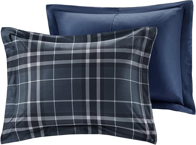 Woolrich Comforter Set, Cabin Lodge, Warm Cover for Colder Season, Modern Cottage-Inspired Down Alternative Ultra Soft Microfiber Bedding, Matching Sham, Plaid Navy King 3 Piece - LeafyLoom