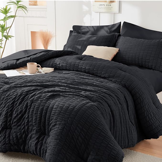 HYMOKEGE Seersucker Comforter Set Full Size 3 Pieces, Lightweight Comforter Sets for Bedding, Bed Set with 1 All Season Soft Down Alternative Comforter and 2 Pillow Shams, Black - LeafyLoom