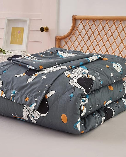 JSD Grey Astronaut Kids Comforter Set for Boys Toddler, 2 Pieces Twin Microfiber Comforter with Pillow Sham, Soft Comfortable Machine Washable - LeafyLoom