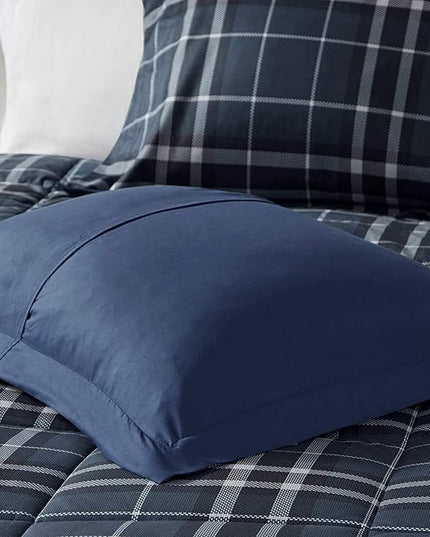 Woolrich Comforter Set, Cabin Lodge, Warm Cover for Colder Season, Modern Cottage-Inspired Down Alternative Ultra Soft Microfiber Bedding, Matching Sham, Plaid Navy King 3 Piece - LeafyLoom