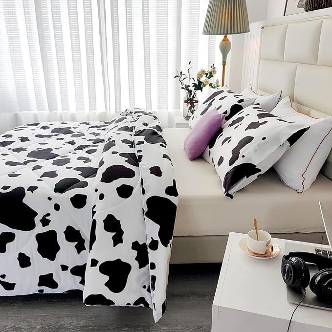 SDY 3 Pieces Milk Cow Print Stuff Bedding Comforter Set with 2 Pillowcases for Kids Teens Girls Women, Microfiber, Easy Wash, Light Breathable Cozy White Base Cute Milk Cow Pattern, Twin Size - LeafyLoom