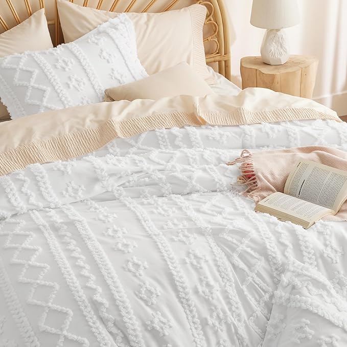 Bedsure Twin/Twin XL Comforter Set Dorm Bedding - White Boho Bedding Comforter Set, 2 Pieces Farmhouse Shabby Chic Embroidery Bed Set, Soft Jacquard Tufted Comforter for College - LeafyLoom