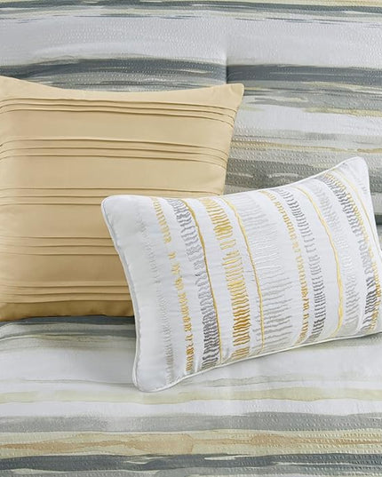Madison Park Marina Comforter Quilt Combo Set - Modern Luxury Design, All Season Down Alternative Bedding, Matching Shams, Decorative Pillows, Full/Queen(90"x90"), Yellow 8 Piece - LeafyLoom