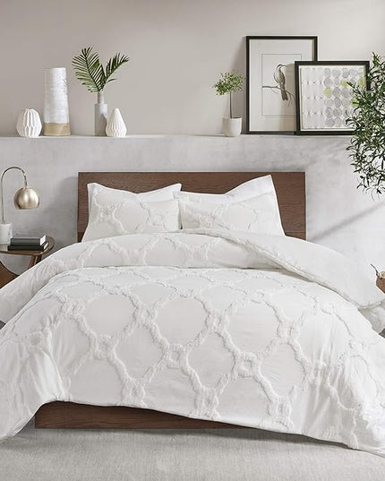 Madison Park Tufted Chenille Cotton Comforter, All Season Bedding Set, Matching Shams, Pacey Shabby Chic, Geometric Ogee Off White King/Cal King(104"x92") 3 Piece - LeafyLoom