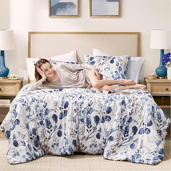 Codi Floral Queen Comforter Set for Womens, Spring Lavender Bedding Sets with Soft Seersucker 3pcs - 1 Flower Comforters and 2 Pillows Case, Blue - LeafyLoom