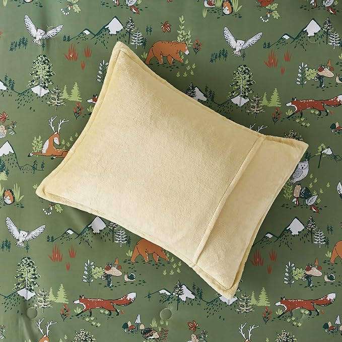 Mi Zone Kids Queen Comforter Set, Reversible Plush Kids Comforter Set, Cozy Plush Reverse Bedding, Winter Fluffy Comforter Bed Set, 2 Shams, Enchanting Forest Animals, Full/Queen, Sage Green 3 Piece - LeafyLoom