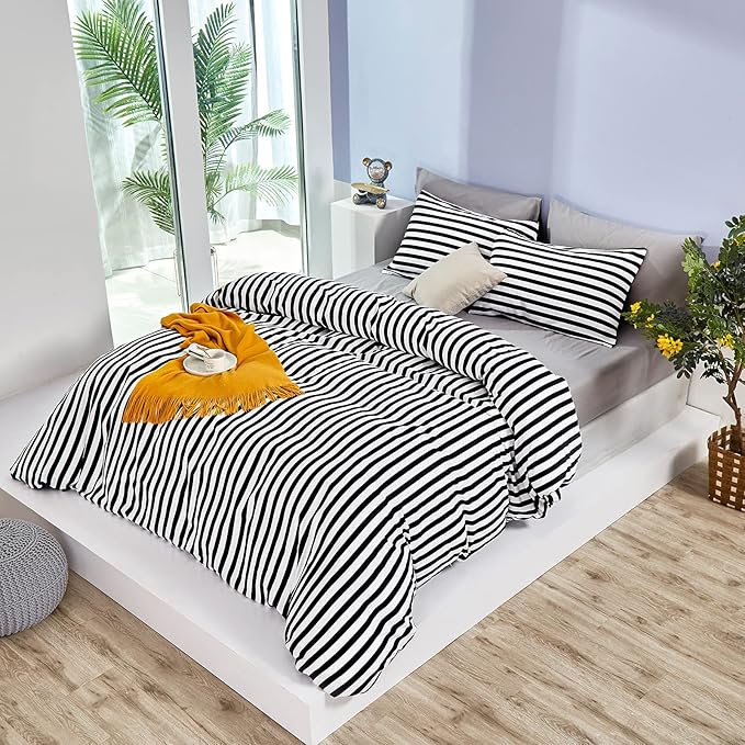White and Black Striped Comforter Set Full/Queen Soft Durable Striated Bedding Set Ticking Quilts for Girls Boys Hotel Quality - LeafyLoom