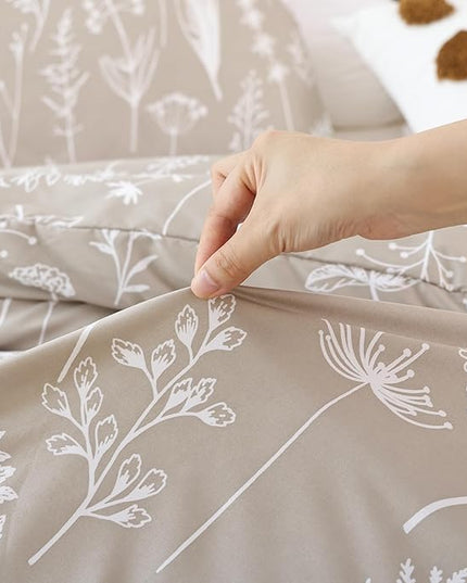 JANZAA Full Size Comforter Bedding Comforter Sets Floral Comforter Set Oatmeal Comforter Set Bed Set with 2 Pillow Cases for All Seasons - LeafyLoom