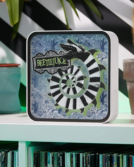 Numskull NS4937 Beetlejuice Acrylic Logo Desk Lamp - LeafyLoom