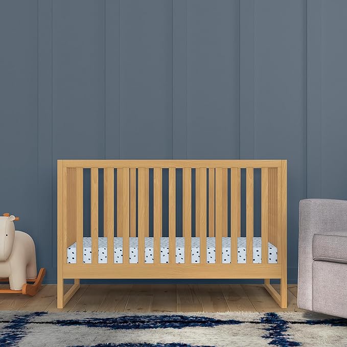Davinci Hunter 3-in-1 Convertible Crib, Honey, Easy Assemble, Greenguard Gold Certified - LeafyLoom