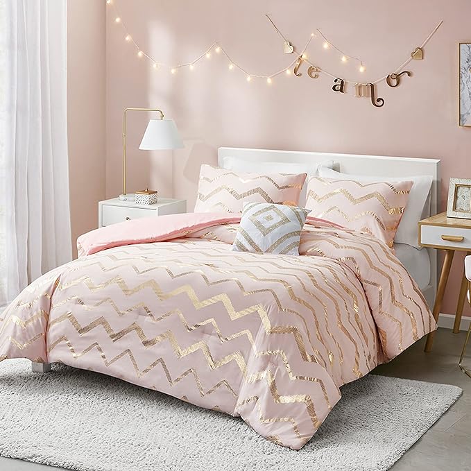 Codi Twin Comforter Set for Girls - Cute Pink Bedding Sets for Twin Size Bed - 3 Piece Set for Teen Girl - includes 1 Rose Gold Comforter, 1 Decorative Pillow, 2 Pillow Cases - All Seasons Warm - LeafyLoom