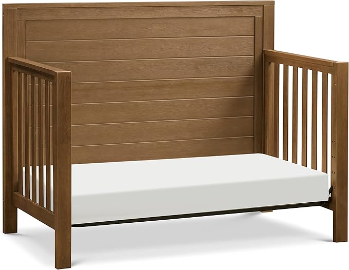 DaVinci Fairway 4-in-1 Convertible Crib in Stablewood, Greenguard Gold Certified - LeafyLoom