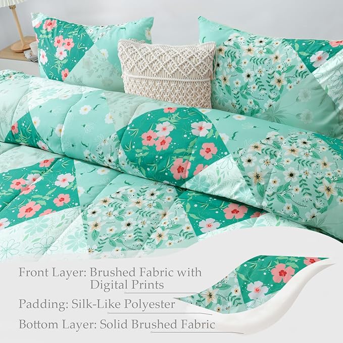 Whale Flotilla Queen Full Comforter Set, Soft Reversible Light Green Bedding Comforter Set with Boho Pattern, 1 Micoriber Patchwork Comforter and 2 Pillow Shams, 3 Pieces - LeafyLoom