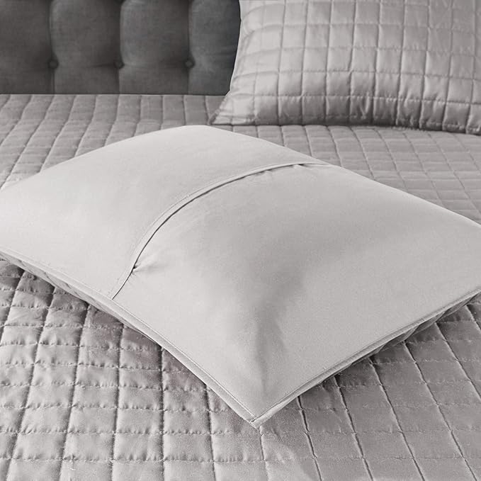 Madison Park Heritage Comforter Quilt Combo Set - Modern Luxury Design, All Season Down Alternative Bedding, Matching Shams, Decorative Pillows, King/Cal King(104"x92"), Color Block Grey 8 Piece - LeafyLoom