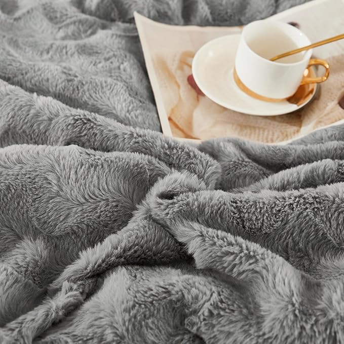 Andency Grey Fleece Comforter Set Queen Size, 3 Pieces Fuzzy Fluffy Faux Fur Bedding Comforter Set for Queen Bed, Warm Plush Shaggy Sherpa Bed Set for Women Man - LeafyLoom