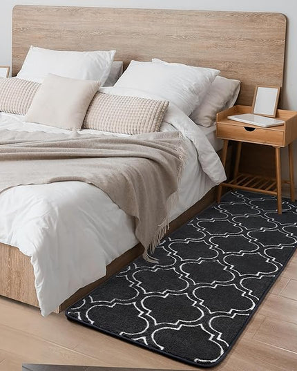 Chicrug Shag Geometric Modern Runner Rug for Bedroom, 2x6 Feet Memory Foam Indoor Hallway Runner Carpet, Fluffy Rug for Living Room Bedside Room Decor for Family, Dark Grey/White - LeafyLoom