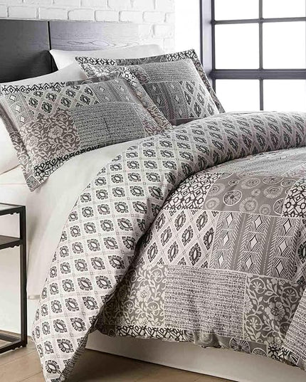 Southshore Fine Living, Inc. Full/Queen Size Comforter Bedding Set with Pillow Shams, Reversible Global Patchwork Quilt is 2 Colors in 1 - Alternative Down Comforter Queen/Full, Grey & White - LeafyLoom
