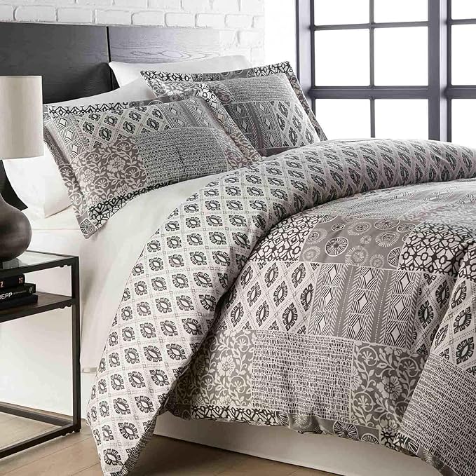 Southshore Fine Living, Inc. Full/Queen Size Comforter Bedding Set with Pillow Shams, Reversible Global Patchwork Quilt is 2 Colors in 1 - Alternative Down Comforter Queen/Full, Grey & White - LeafyLoom
