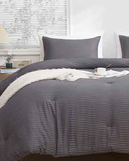 Dark Gray Seersucker Comforter Set King Size (104x90 in), 3 Pieces Soft Crinkled Textured Comforter with 2 Pillowcases, Lightweight Microfiber Down Alternative Bedding Set for All Season - LeafyLoom
