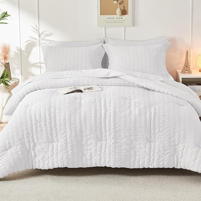 HYMOKEGE Seersucker Queen Comforter Set 3 Pieces, Lightweight Comforter Sets for Bedding, Bed Set with 1 All Season Soft Down Alternative Comforter and 2 Pillow Shams, White - LeafyLoom