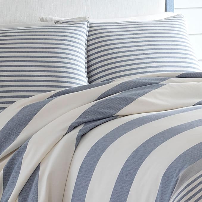 Nautica - King Size Comforter Set, Cotton Reversible Bedding with Matching Shams, Mediterranean Inspired Home Decor for All Seasons (Fairwater Blue, King) - LeafyLoom
