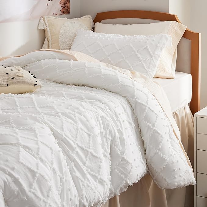 Bedsure Twin/Twin XL Comforter Set - White Boho Twin Extra Long Comforter Set for College, Shabby Chic Dorm Bedding Set, 2 Pieces Modern Farmhouse Bed Set, includes 1 Pillow Sham - LeafyLoom
