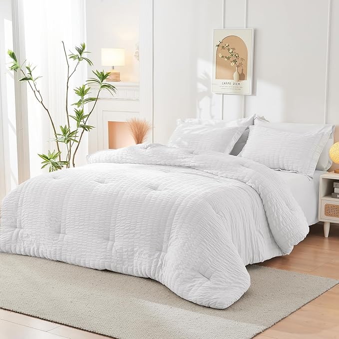 HYMOKEGE Seersucker Queen Comforter Set 3 Pieces, Lightweight Comforter Sets for Bedding, Bed Set with 1 All Season Soft Down Alternative Comforter and 2 Pillow Shams, White - LeafyLoom