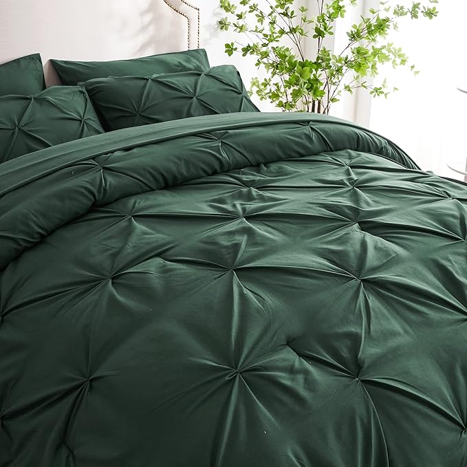 Ubauba 7pc Dark Green Comforter Set Queen Size, Hunter Green Pintuck Bed in a Bag 7 Piece, All Season Emerald Pinched Pleat Bedding Set with Comforter and Sheets (Green,Queen) - LeafyLoom
