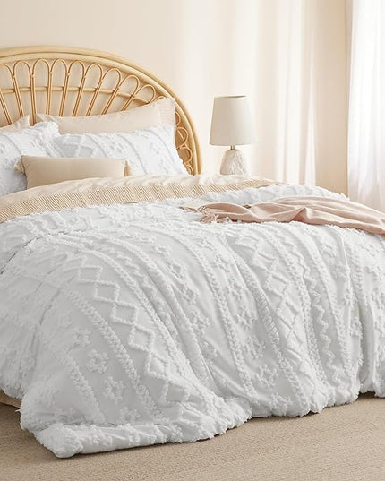 Bedsure Tufted Boho Comforter Set Full - White Boho Bedding Comforter Set, 3 Pieces Farmhouse Shabby Chic Embroidery Bed Set, Soft Jacquard Comforter for All Seasons - LeafyLoom