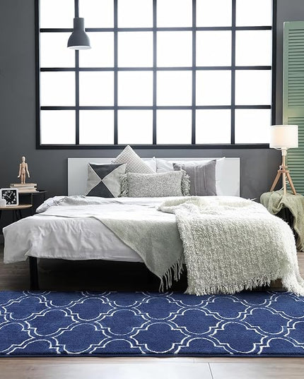 Chicrug Shag Geometric Modern Runner Rug for Bedroom, 2x6 Feet Memory Foam Indoor Hallway Runner Carpet, Fluffy Rug for Living Room Bedside Room Decor for Family, Navy/White - LeafyLoom