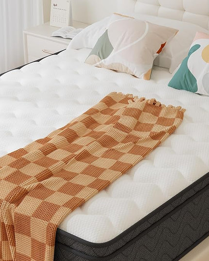King Mattress, 14 Inch Innerspring Hybrid Mattress in a Box, Individually Pocket Coils for Motion Isolation & Cool Sleep, Queen Bed for Back Pain,CertiPUR-US,100 Nights Trial - LeafyLoom