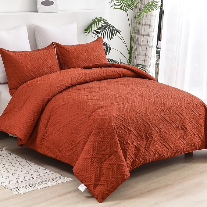 WONGS BEDDING Burnt Orange Comforter Set King Size(104“×90”),Reversible terracotta Boho Geometric Textured Bedding Comforter Sets - 3 Pieces Soft Microfiber Ultrasonic Bedding with 2 Pillow Cases - LeafyLoom