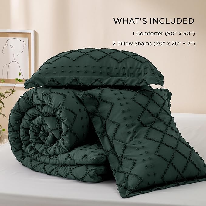 Bedsure Queen Comforter Set - Dark Emerald Green Comforter, Forest Green Boho Tufted Shabby Chic Bedding Comforter Set, 3 Pieces Vintage Farmhouse Bed Set with 2 Pillow Shams for All Seasons - LeafyLoom