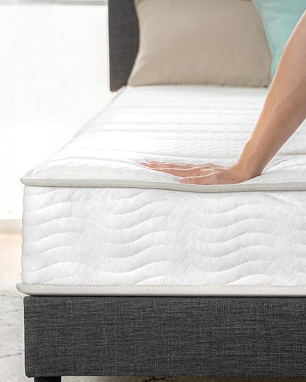 ZINUS 8 Inch Foam and Spring Hybrid Mattress [New Version], King, Fiberglass free, Medium Firmness, Durable Support, Certified Safe Foams & Fabric, Mattress in A Box - LeafyLoom