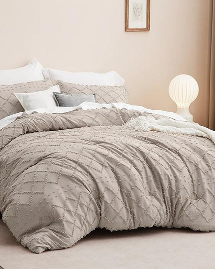 Bedsure Queen Comforter Set - Linen Comforter, Boho Tufted Shabby Chic Bedding Comforter Set, 3 Pieces Vintage Farmhouse Bed Set for All Seasons, Fluffy Soft Bedding Set with 2 Pillow Shams - LeafyLoom