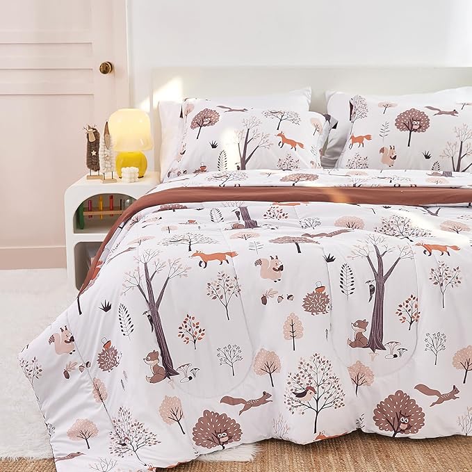 Kids Comforter Set for Boys Girls Full Size, Cute Reversible Quilted Woodland Forest Animal Print Fall Bedding with Pillow Sham, Lightweight Soft Breathable Machine Camping Themed Bed Set 3 Piece - LeafyLoom