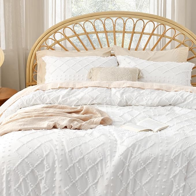 Bedsure Oversized King Comforter - White Comforter Set, Boho Tufted Shabby Chic Bedding Comforter Set, 3 Pieces Farmhouse Bed Set for All Seasons, Fluffy Soft Bedding Set with 2 Pillow Shams - LeafyLoom