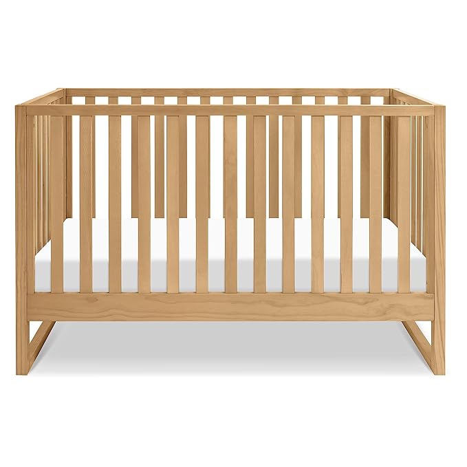 Davinci Hunter 3-in-1 Convertible Crib, Honey, Easy Assemble, Greenguard Gold Certified - LeafyLoom