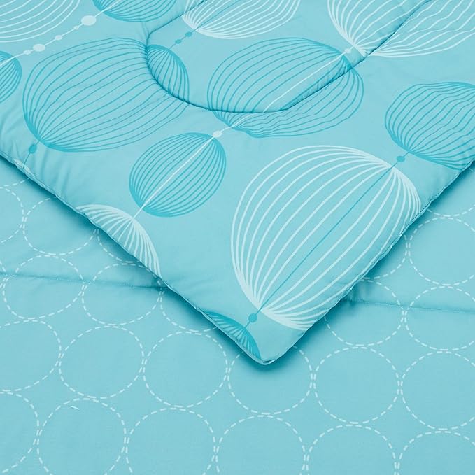 Amazon Basics Lightweight Microfiber Bed-in-a-Bag Comforter 7-Piece Bedding Set, Full/Queen, Industrial Teal, Geometric - LeafyLoom
