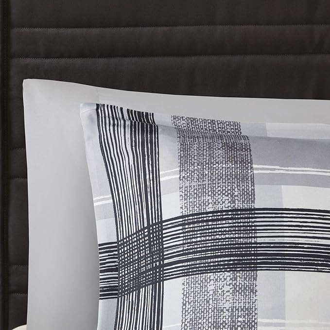 Intelligent Design Rudy Cozy Comforter Casual Cabin Lodge Plaid Design, All Season, Hypoallergenic Cover, Soft Bedding Set with Matching Sham, Decorative Pillow, Black Twin / Twin XL - LeafyLoom