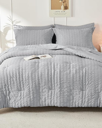 HYMOKEGE Seersucker Queen Comforter Set 3 Pieces, Lightweight Comforter Sets for Bedding, Bed Set with 1 All Season Soft Down Alternative Comforter and 2 Pillow Shams, Light Grey - LeafyLoom